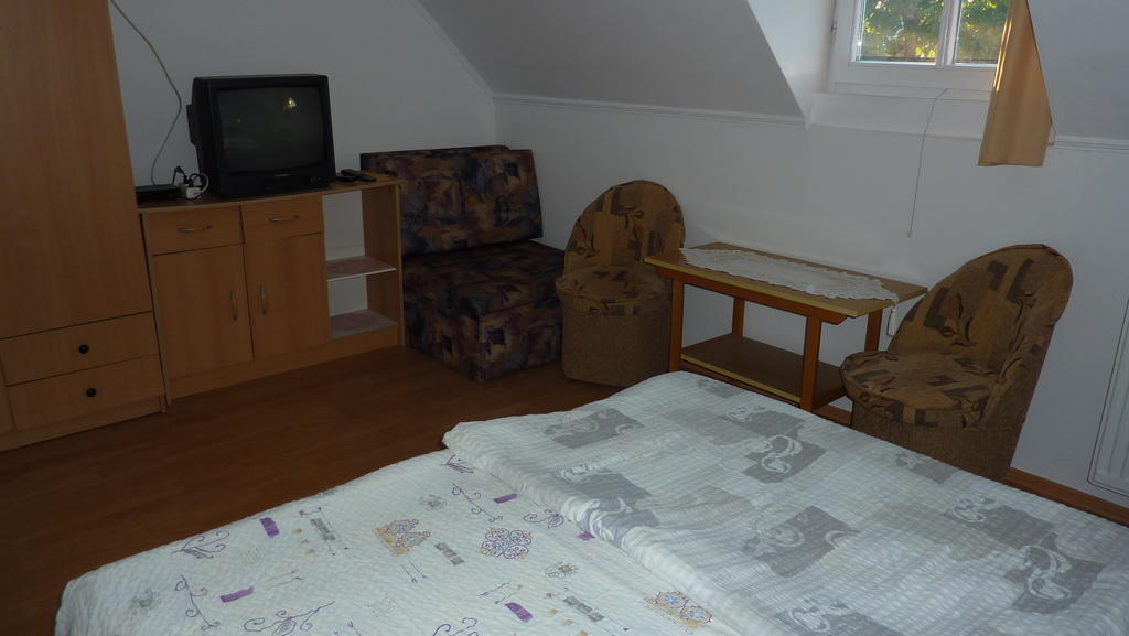 Bridgehaus Daire Balatonfüred Oda fotoğraf